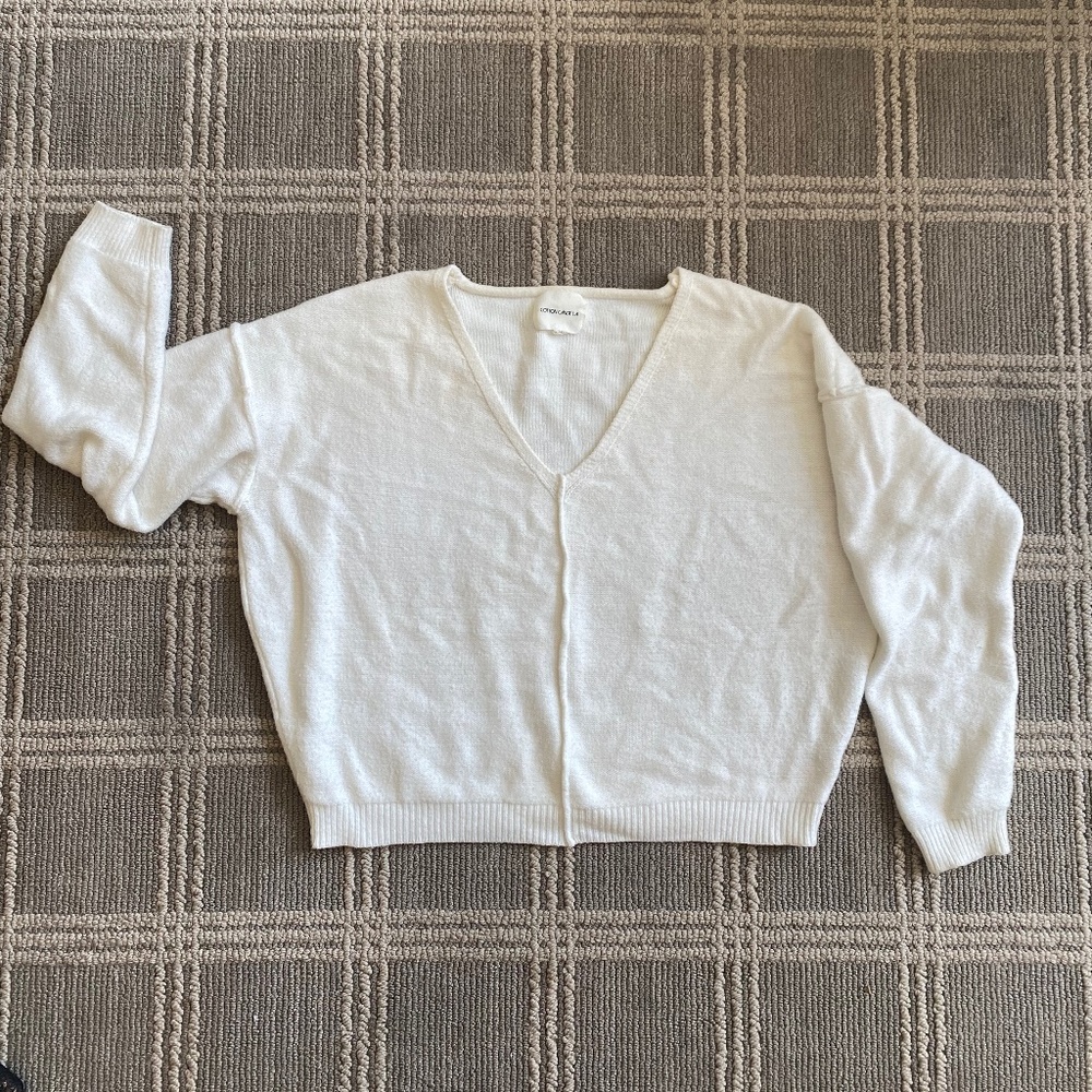 Cropped cream sweater